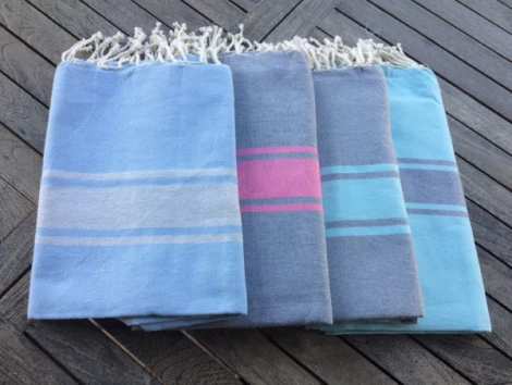 Fouta tissage à plat avec franges