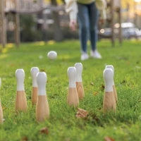 Jeu de 9 quilles en bois 