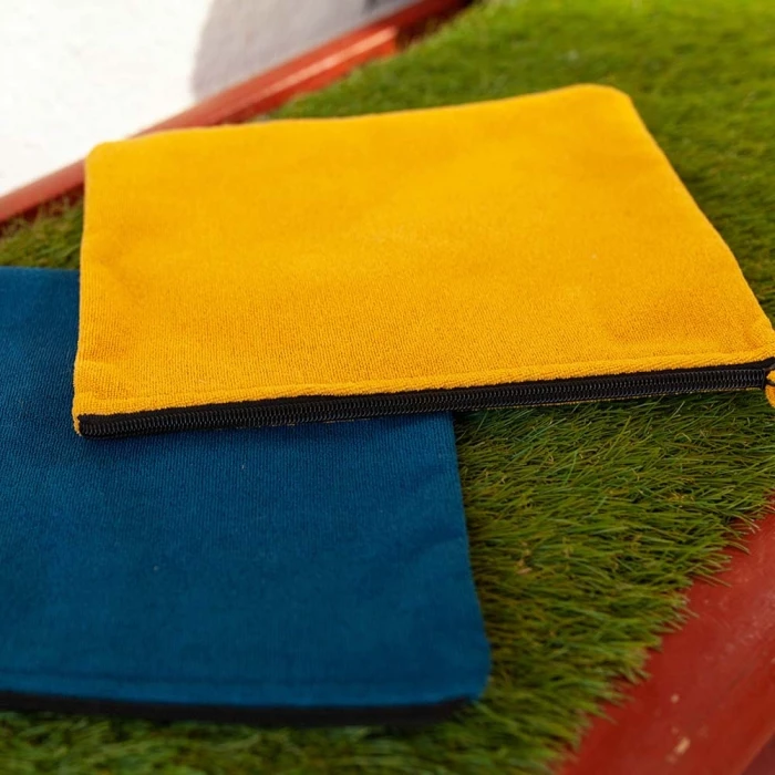 Trousse velours polyester 20,5 x 15,5 cm