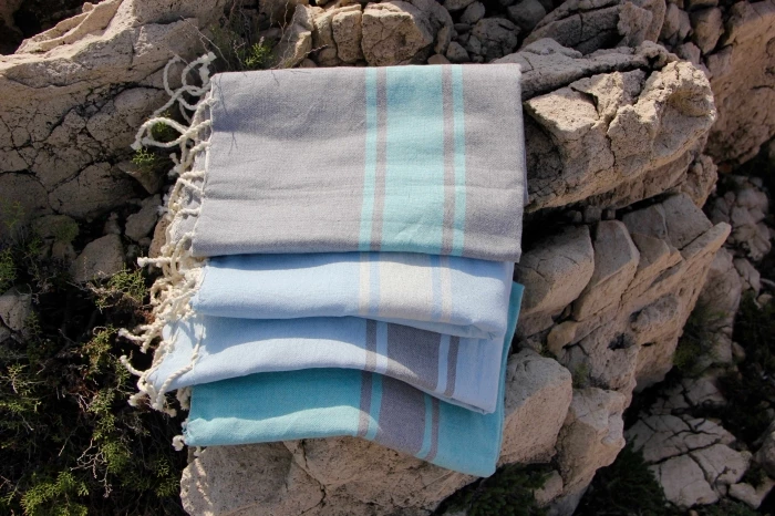 Fouta tissage à plat avec franges