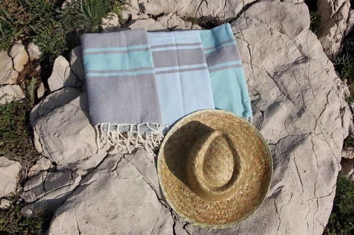 Fouta tissage à plat avec franges