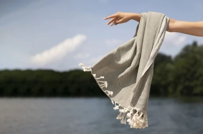 Pourquoi offrir des serviettes de plage publicitaires à vos salariés ?