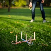 Ring toss game