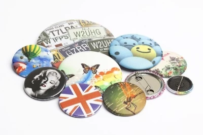 Badge publicitaire