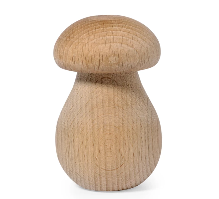 Wood nutcraker