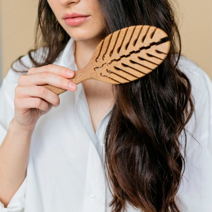 Coconut hair brush