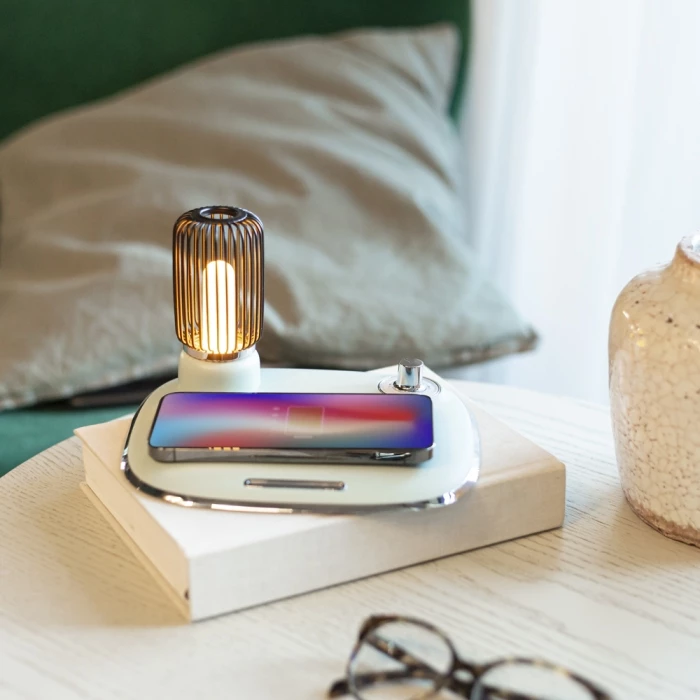 Induction chargeur bedside lamp
