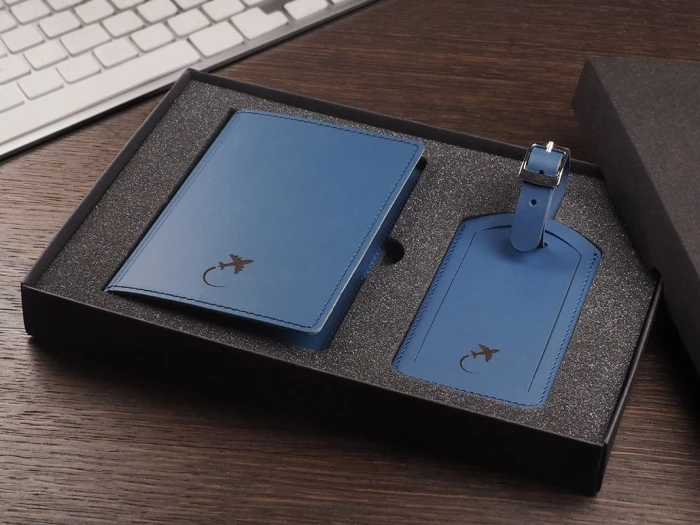 Recycled leather luggage tag &passport cover set