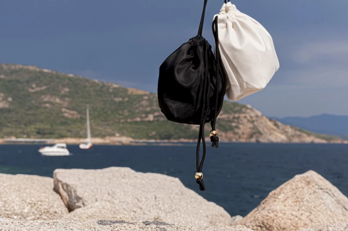 Bourse nylon 26 x 10 x  20 cm