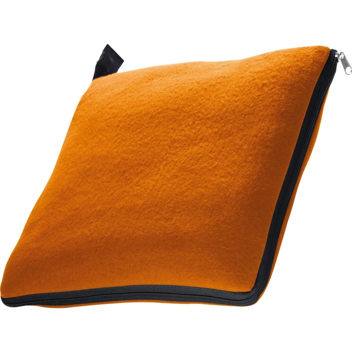Fleece cushion & plaid