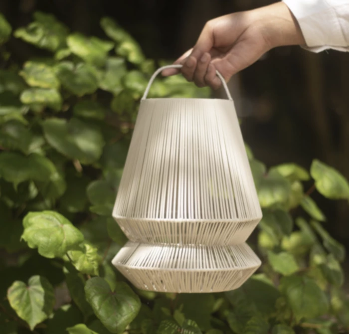 Abat-jour solaire recyclé