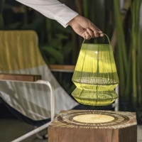 Abat-jour solaire recyclé
