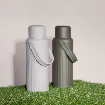 Recycled isothermal bottle 1 litre