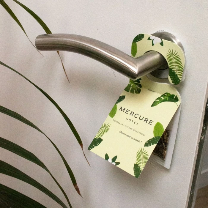 Accroche-porte avec graines