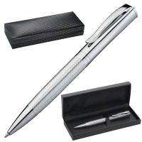 Metal pen