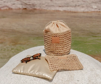 Raffia purse 16x 15 cm