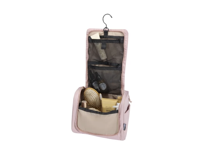 Trousse vestiaire recyclée