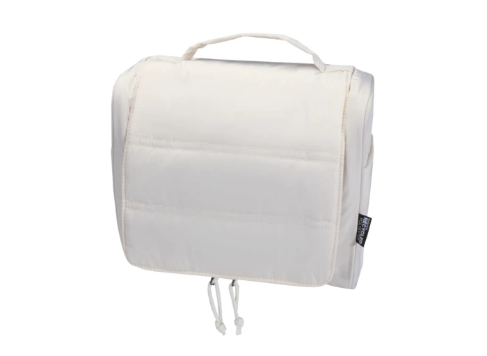 Trousse vestiaire recyclée