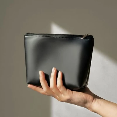 Trousse pu 20,5 x 17 x 6 cm