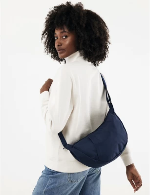 Recycled shoulder bag 37 x 21 x 13 cm- 2% water.org