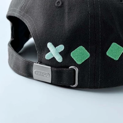 Casquette 100 % personnalisable