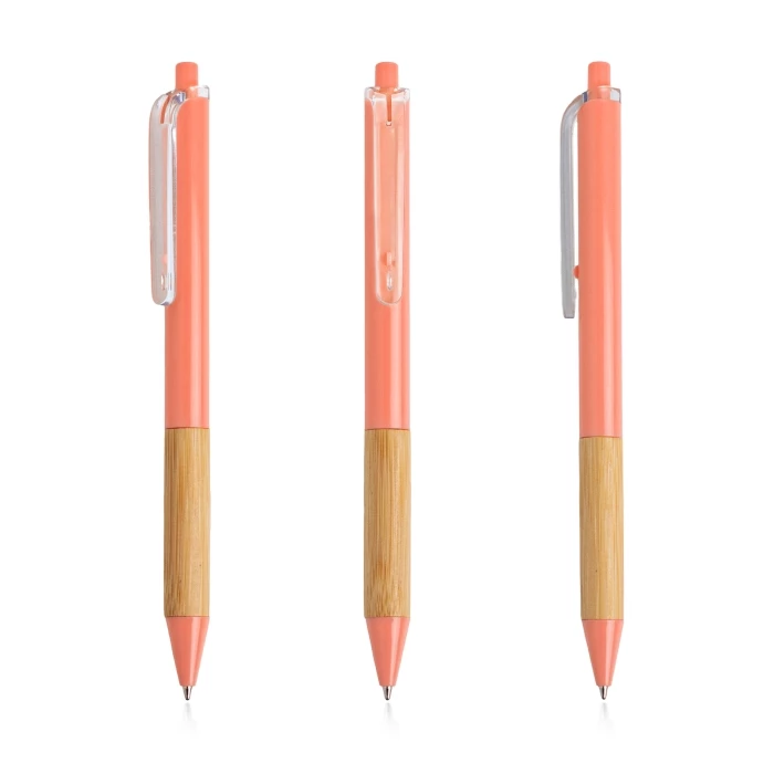 Stylo issu de composants récupérés & bambou