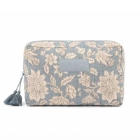Cotton & polyester toiletry bag 22,5 x 15  x 6 cm